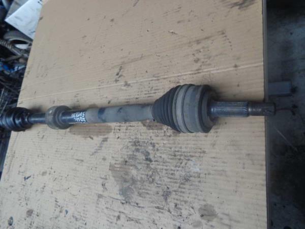 CARDAN DROIT TOYOTA AURIS 1.4 D4-D 2007 BOITE 5VITESSES - Vue 1